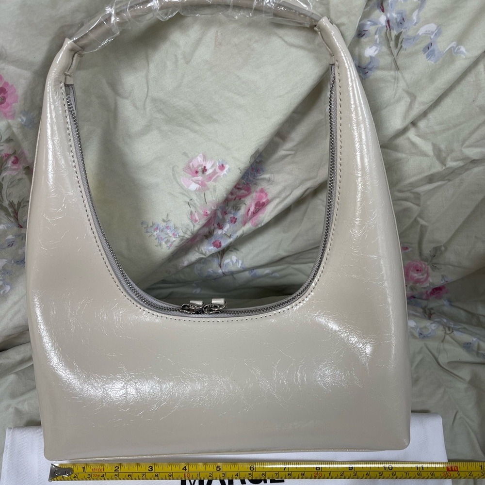 Cream Patent Hobo Bag - Stylish Everyday Shoulder Purse